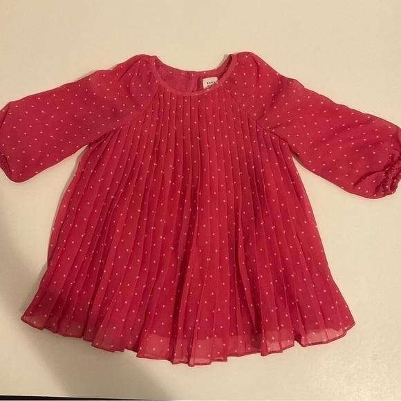 ⭐️3/$25 Baby Gap Polka dot  Pleated blouse Size 6-12 months - Picture 4 of 8